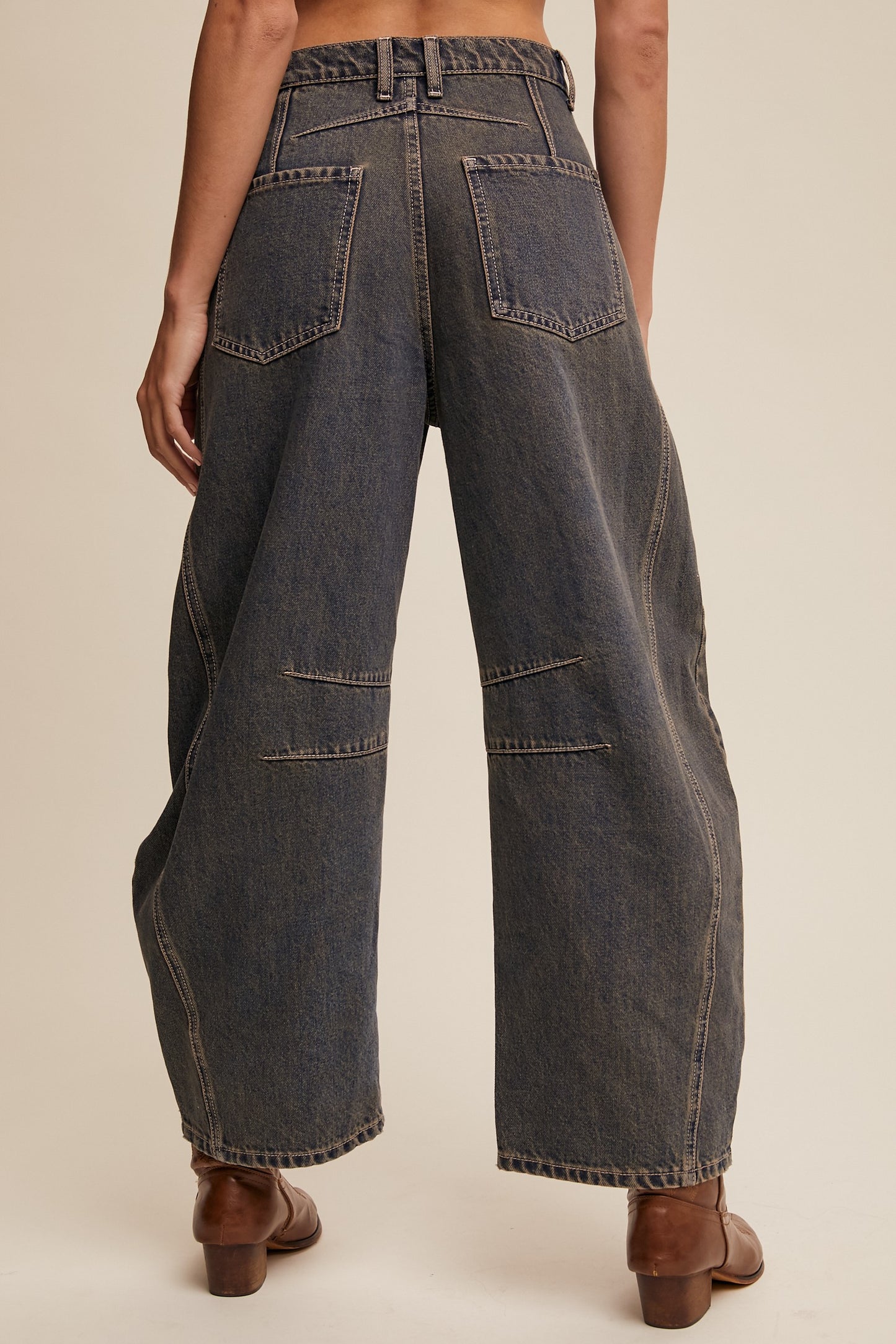 Barrel Leg Jeans