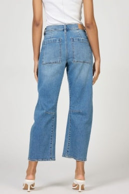 Lasso Barrel Leg Jeans