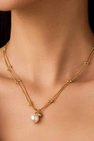 Pearl Pendant Necklace