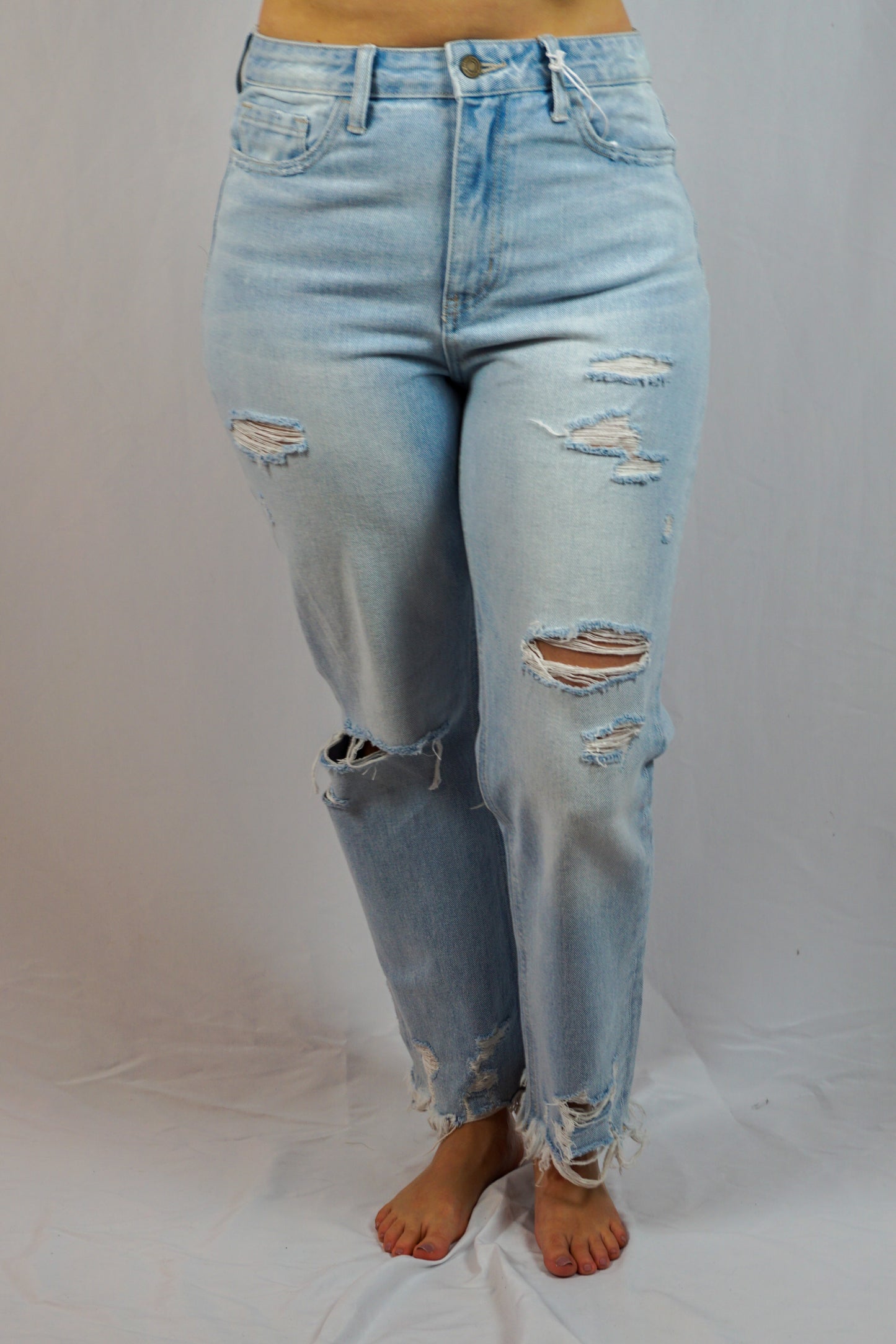 Icy Blue Cropped Jeans